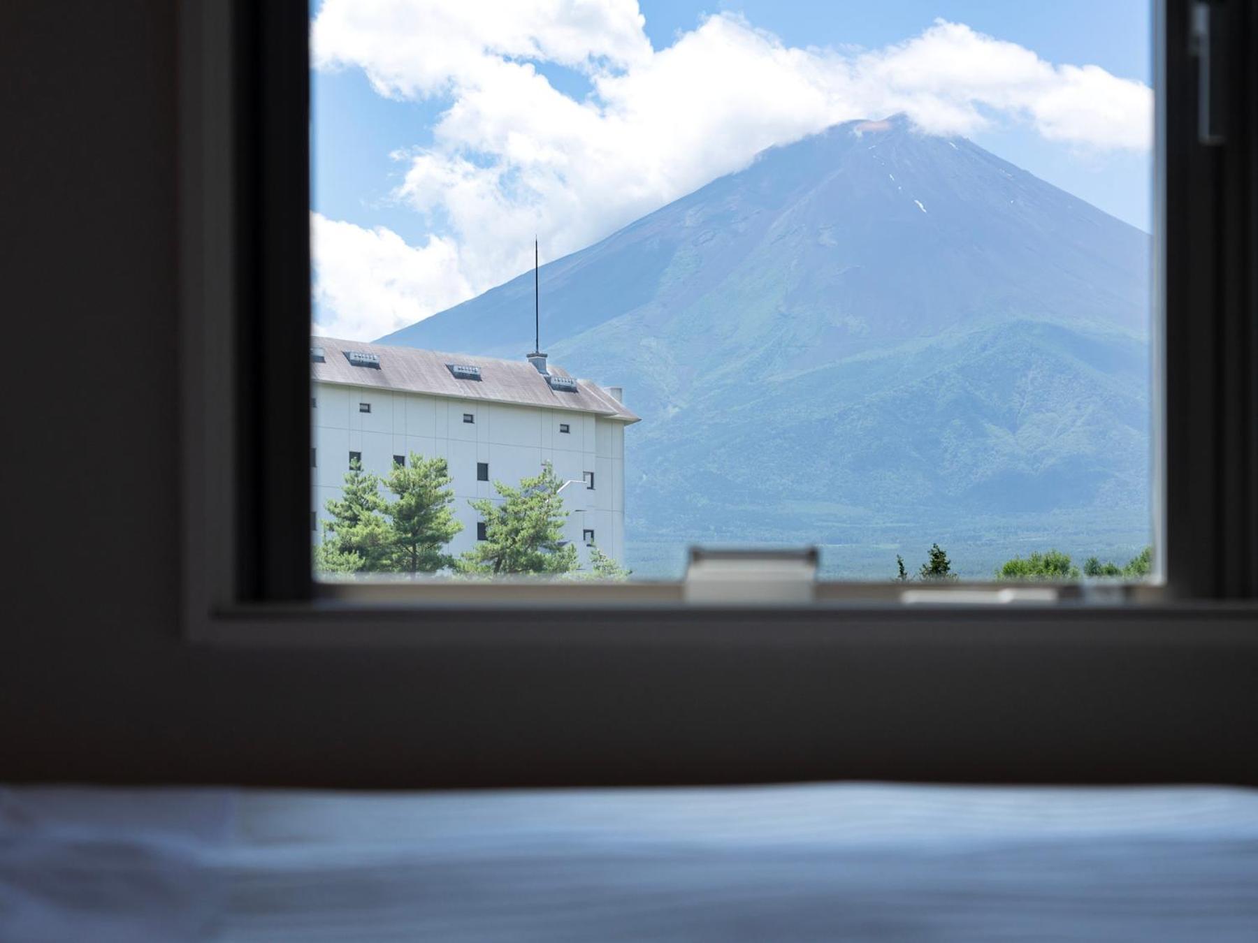 Super Hotel Fujikawaguchiko Tennenonsen Kültér fotó